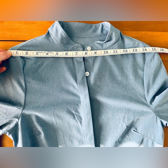 NWOT Leze the Label San Ramon Slim Shirt. Size S. Chambray. - Picture 7 of 10